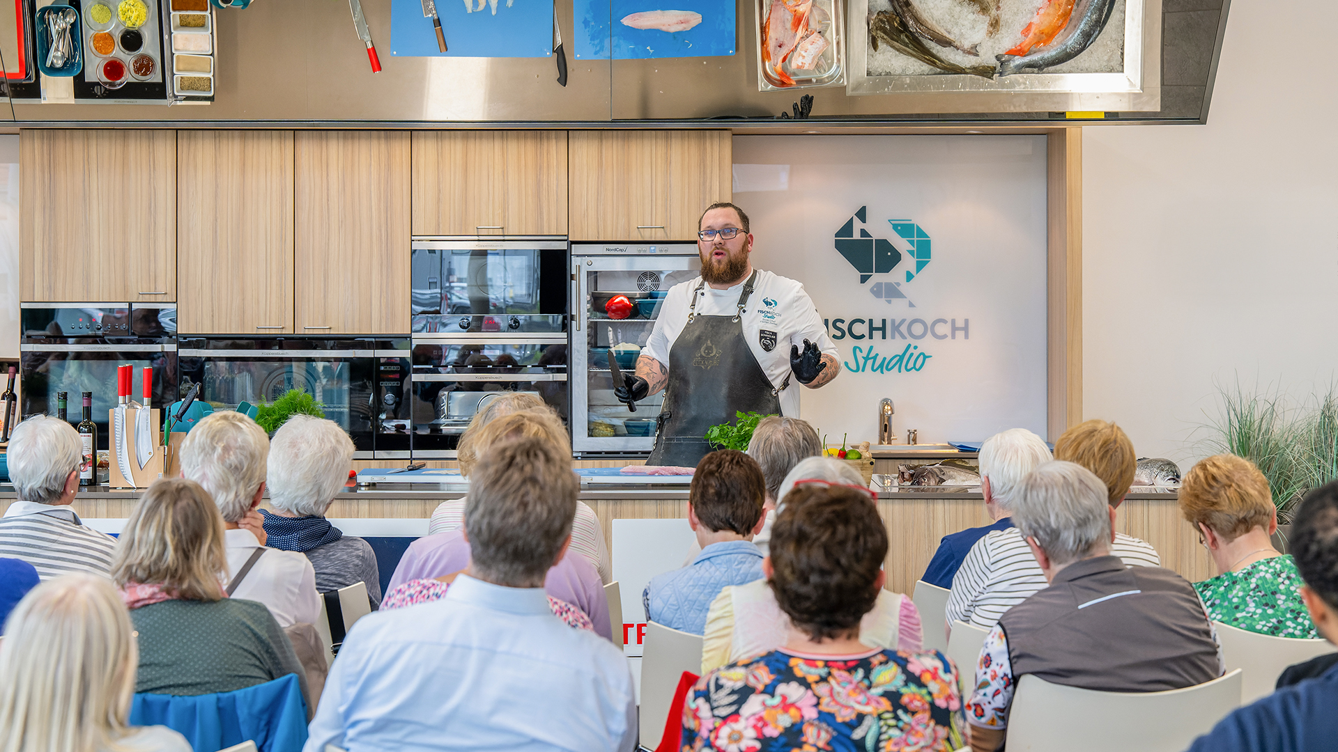 Koch-Show mit Fisch-Buffet in Bremerhaven für 2