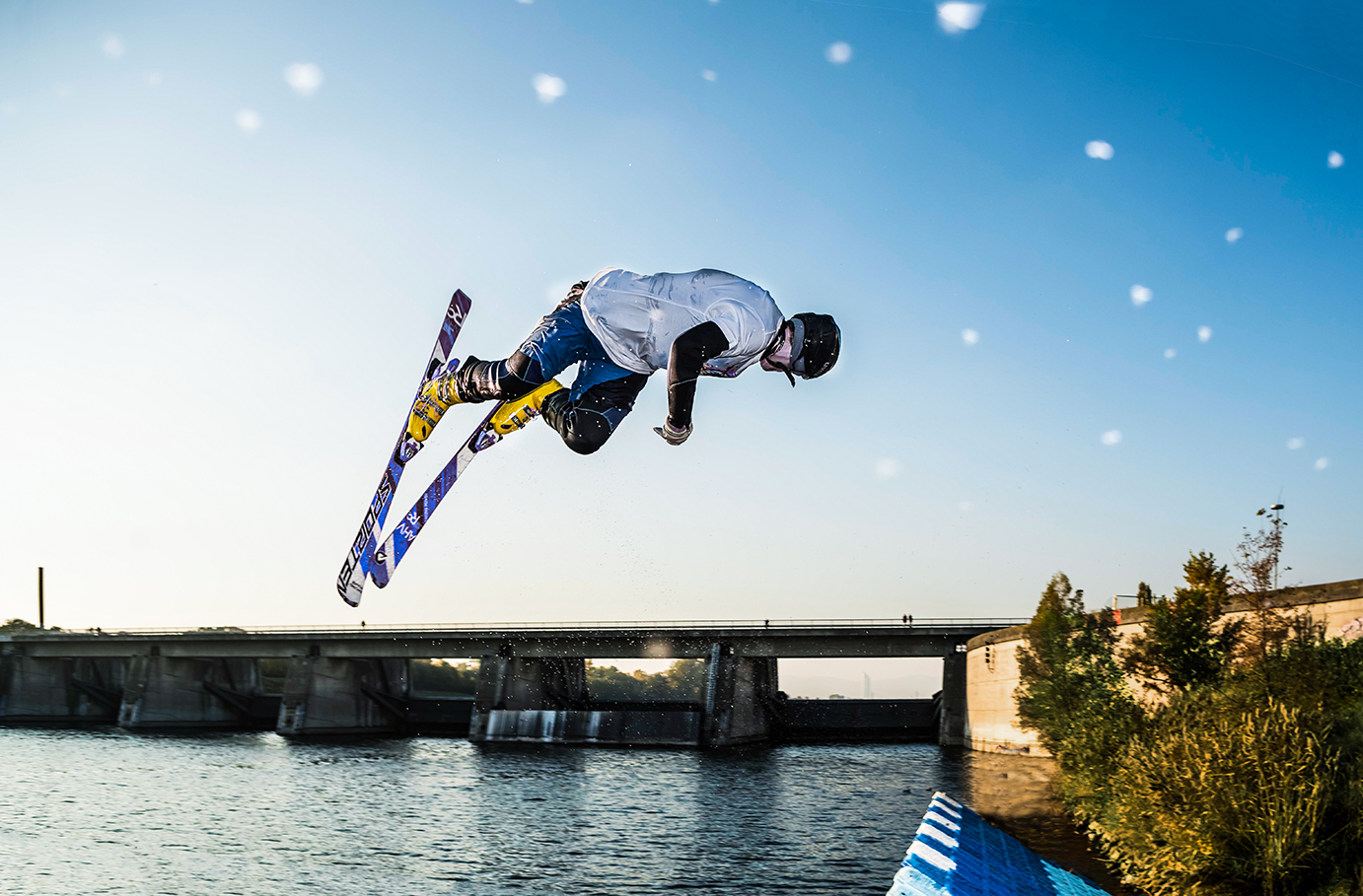 Ski- & Snowboard-Waterramp für Könner in Wien