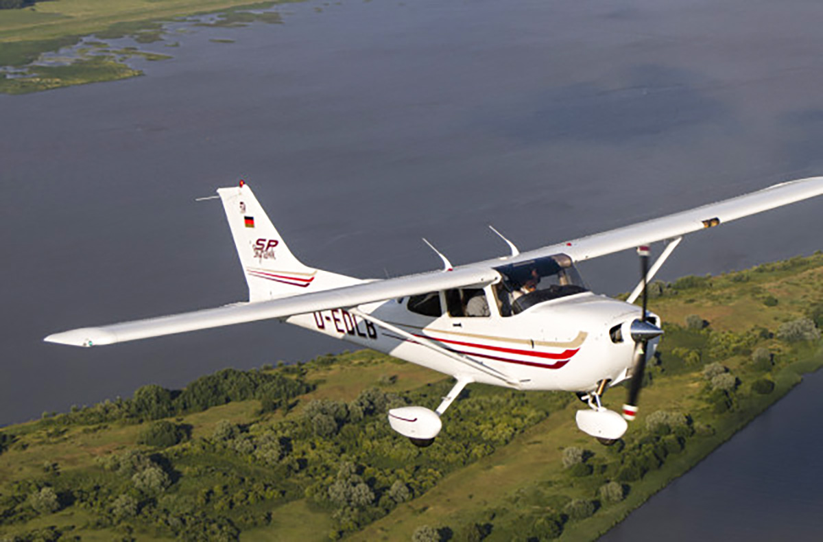 Familien-Rundflug über Hamburg für 3