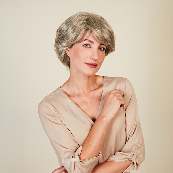 Naturell Perücke 'Lisa' grau
