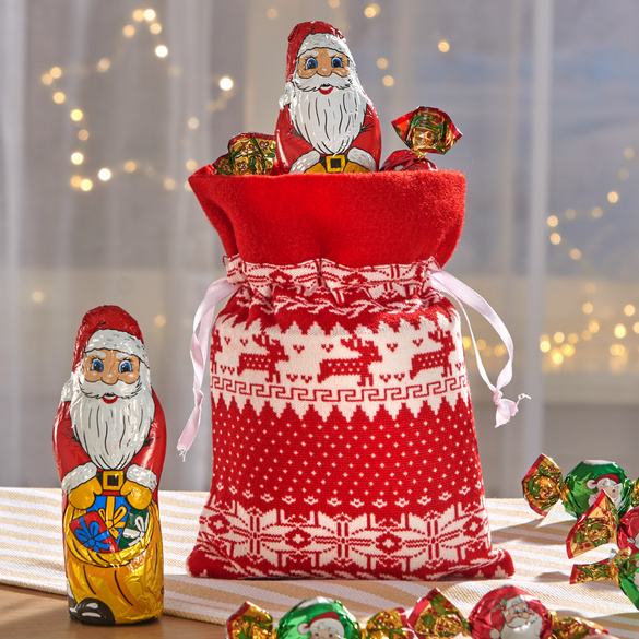 Weihnachts-Stricksack mit Pralinen gefüllt