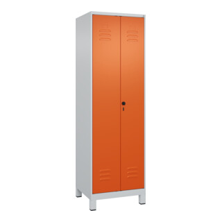 C+P Schwarz-Weiß-Spind Classic PLUS, Füße, 2 Abteile, 1950x600x500mm, 7035/2004 Verschluss Sicherheits-Drehriegel