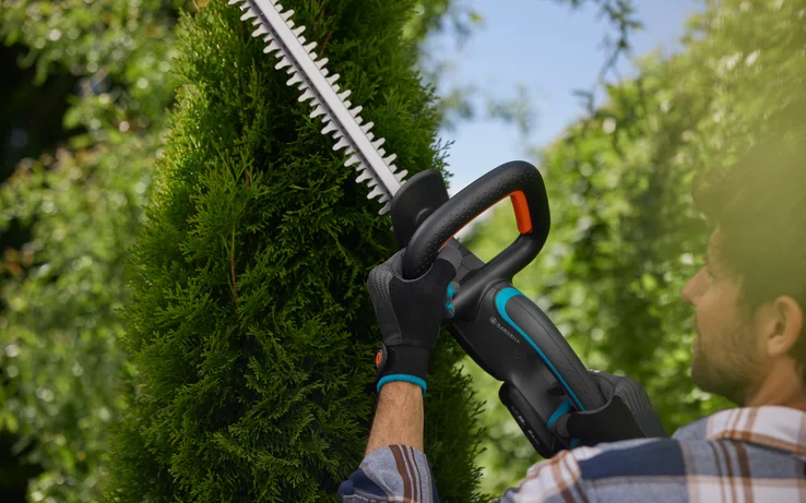 Gardena Akku-Heckenschere EasyCut 55/18V P4A solo Akku Akku-Heckenschere Li-Ion 550 mm (14735-55)