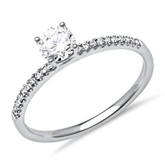 Weißgoldring mit Diamanten 0,43 ct gesamt