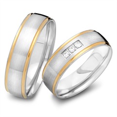 Eheringe 333er Gelb- Weissgold 3 Diamanten