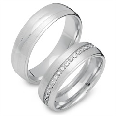 Trauringe 585er Weissgold 33 Diamanten