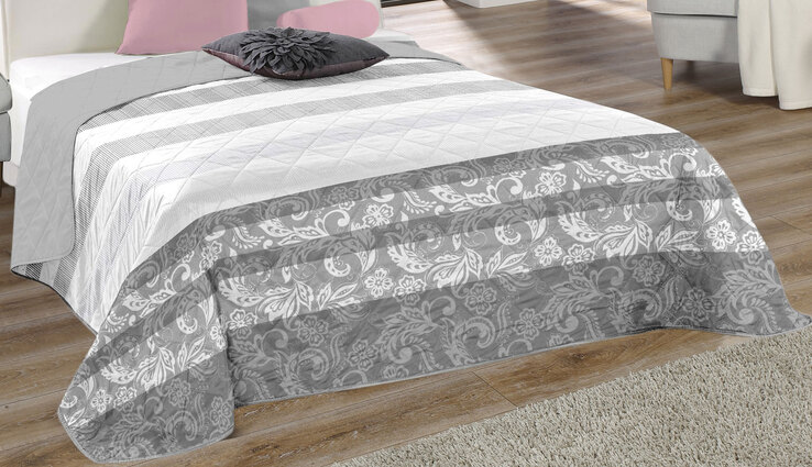 Tagesdecke ca. 220 x 240 cm grau