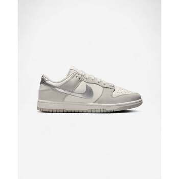 Nike Sneaker Dunk Low Silver Swoosh (Women's)