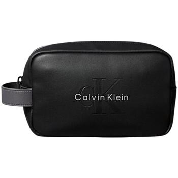 Calvin Klein Jeans  Handtaschen BOLD DOPP KIT LV04D1238G