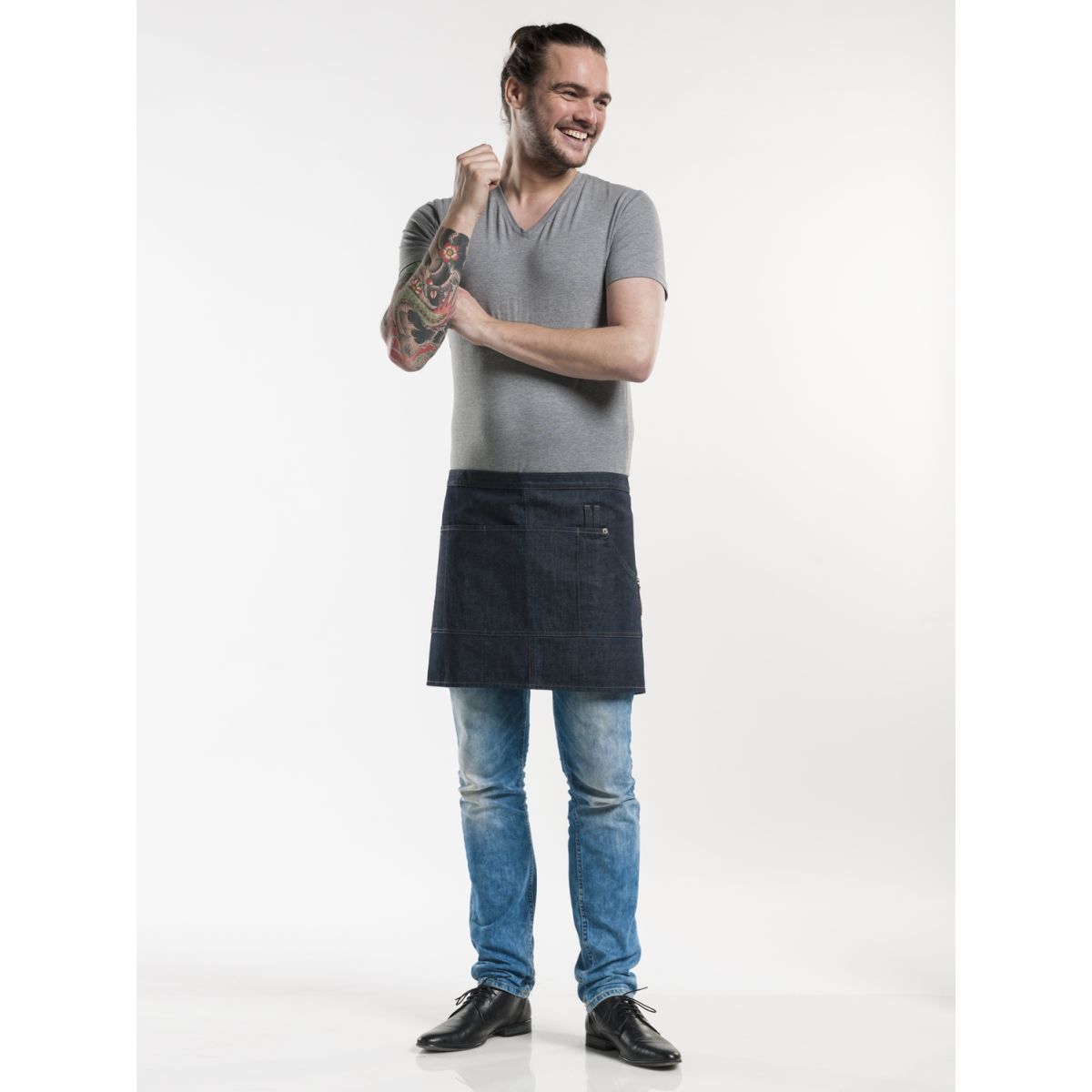 Chaud Devant Bistroschürze Multipocket Blue Denim 16' W90 – L40; 40x90 cm (LxB); denim dunkel