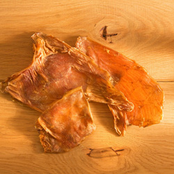 alsa-nature Straußen-Chips Kauartikel, 250 g, Maße: ca. 10 cm, Hundefutter