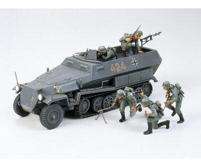 TAMIYA 300035020 1:35 Dt. Sdkfz.251/1 Halbk. H