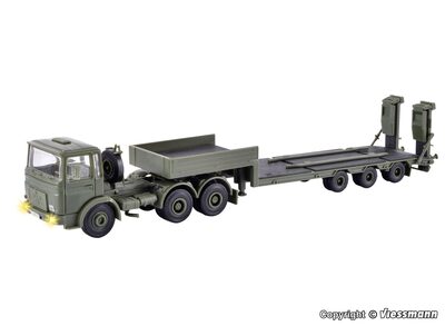 KIBRI 18024 H0 Bundeswehr MAN mit Tiefladeauflieger, Funktionsbausatz