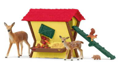 SCHLEICH 42658 FARM WORLD® Fütterung der Waldtiere