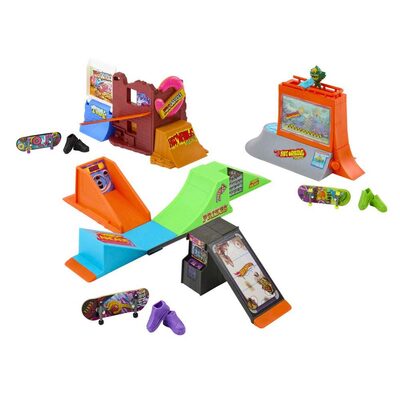 HOT WHEELS HGT91 Hot Wheels Skate Skaterampenset, sortiert