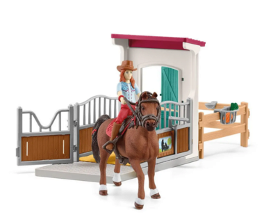 SCHLEICH 42710 HORSE CLUB Pferdebox mit Hannah & Cayenne