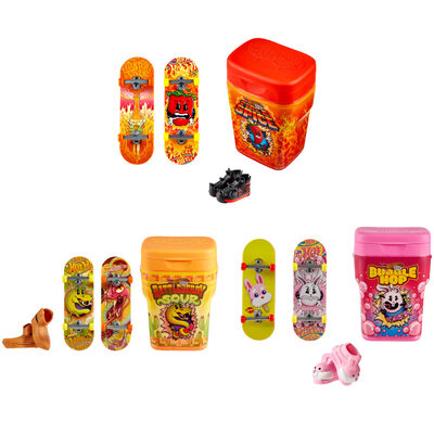 HOT WHEELS HTP10 Hot Wheels Skate Gum Container 2er-Set, sortiert