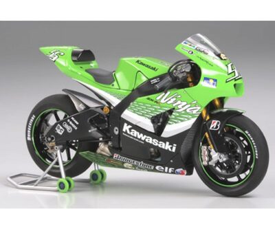TAMIYA 300014109 1:12 Kawasaki Ninja ZX-RR #55