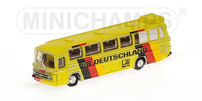 MINICHAMPS® 169035180 1:88 MERCEDES-BENZ O302 (LHD) - FUSSBALL-WM 1974 - MANNSCHAFTSBUS 'BRD' L.E. 5000 pcs.