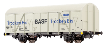 BRAWA 47276 H0 Gedeckter Güterwagen Gbs-uv 253 'BASF Trocken Eis', DB, Ep. IV