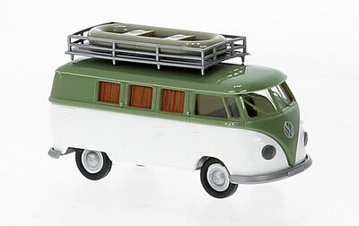 BREKINA 31624 1:87 / H0 VW T1b Camper mit Schlauchboot grün, weiss, 1960,