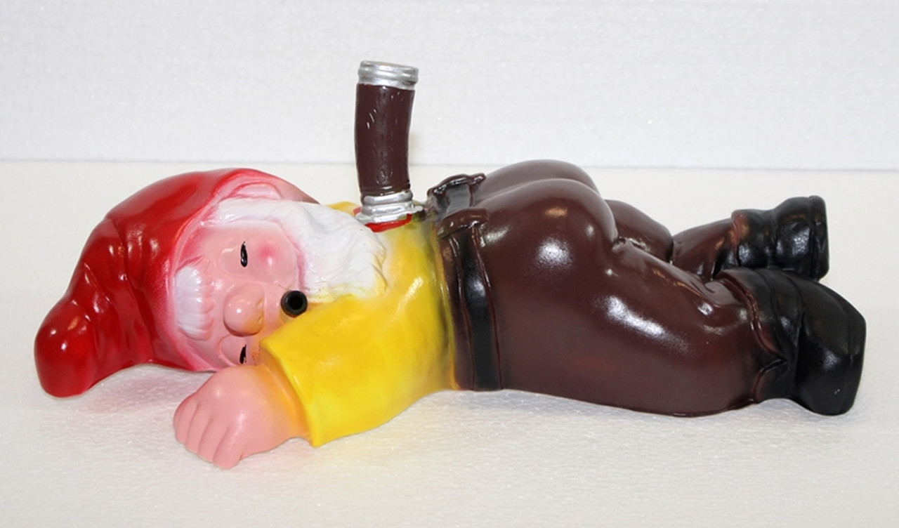 Gartenzwerg mit Messer im Rücken mit Bewegungsmelder pfeifen Figur Zwerg H 12 cm aus Kunststoff