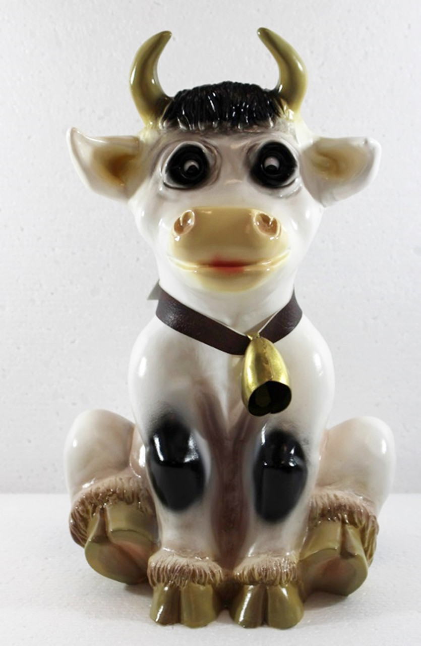 Deko Garten Figur Gartenfigur Tierfigur Kuh Resi mit Glocke sitzend aus Kunststoff Höhe 31 cm
