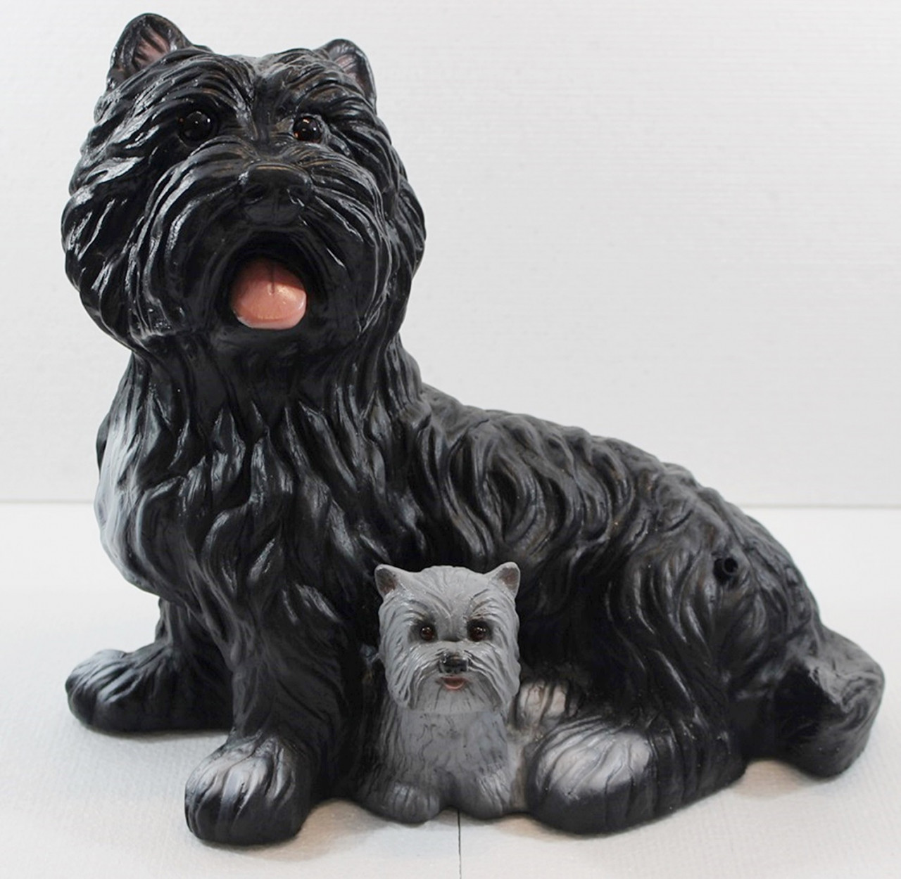Deko Figur Hund West Terrier schwarz Dekofigur sitzend H 28 cm Hundefigur Bewegungsmelder Wau-wau