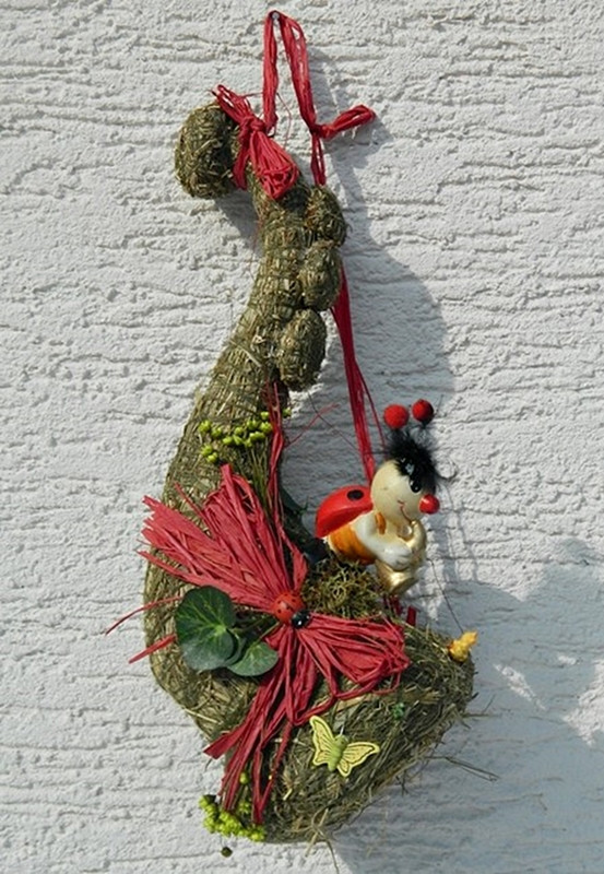 Deko Heu Figur Trompete zum Aufhängen mit Marienkäfer Türdeko Türschmuck Heudeko Basteln