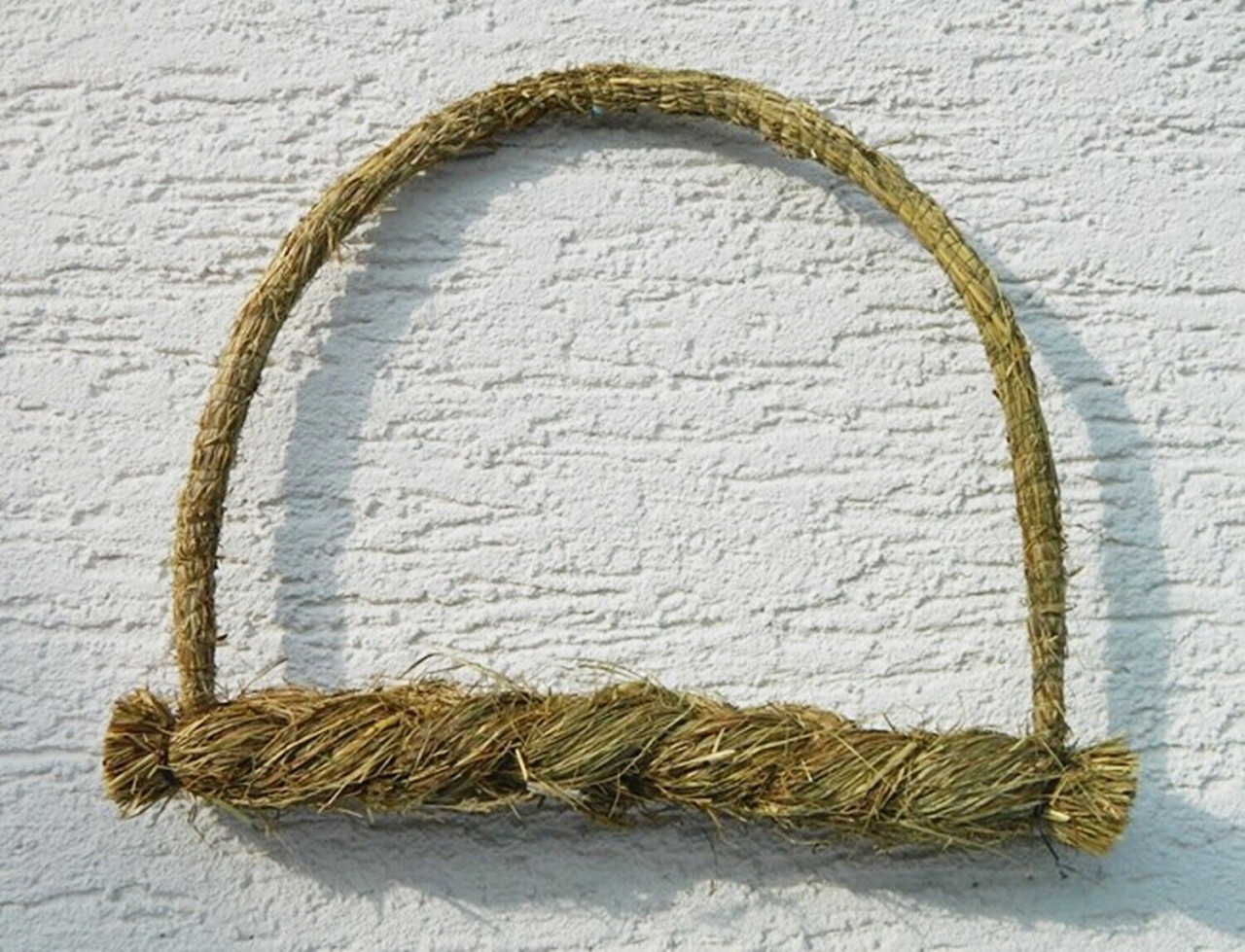 Deko Figur Schaukel aus Heu zum Aufhängen Türschmuck Türdeko als Weihnachtsdekoration