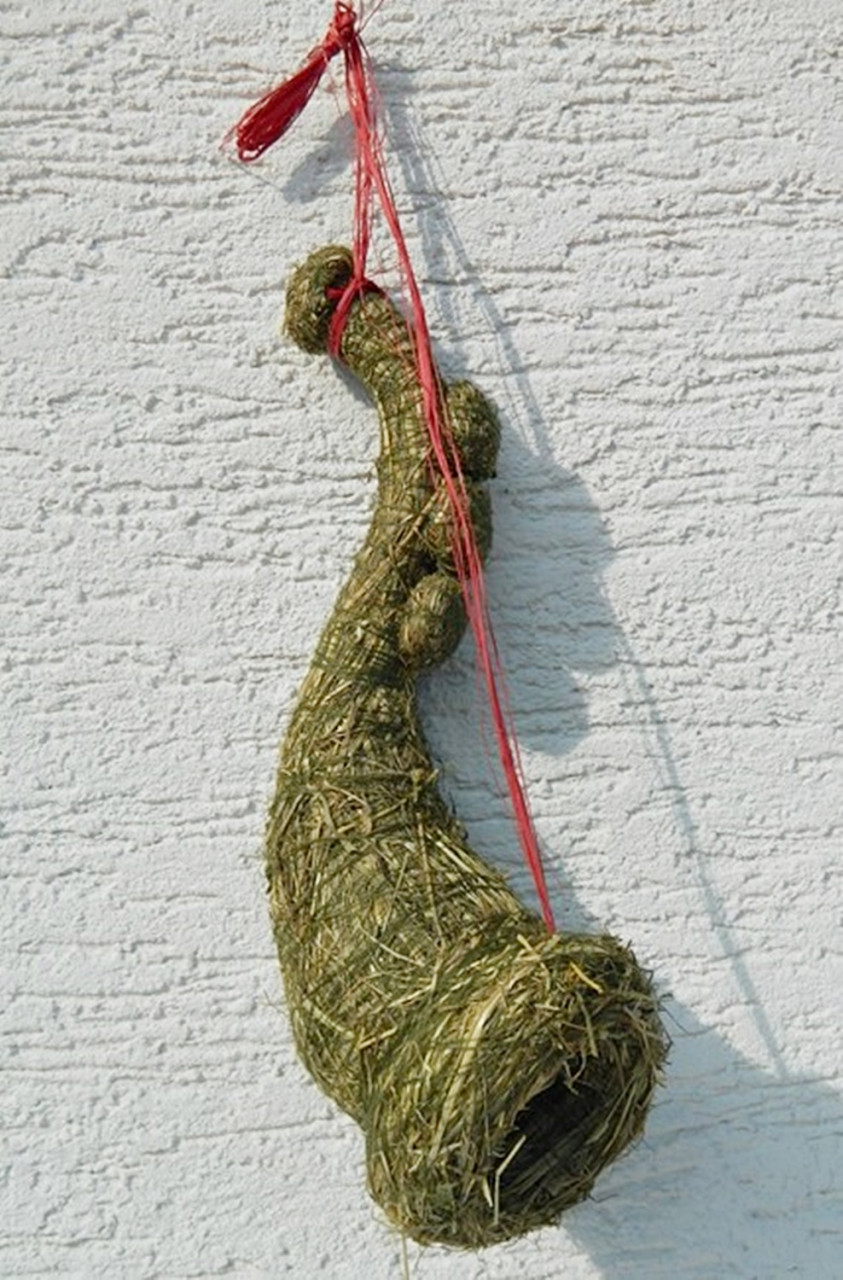 Deko Figur Trompete aus Heu zum Aufhängen Türschmuck Türdeko Heudeko Weihnachtsdekoration
