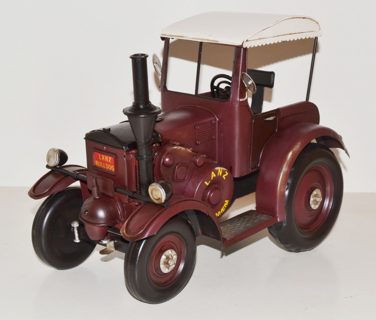 Blechtraktor Nostalgie Modellauto Oldtimer Marke Lanz Eilbulldog HR 8 Traktor aus Blech L 30 cm