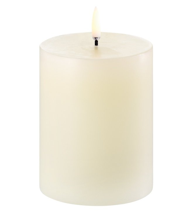 UYUNI Lighting LED Kerze PILLAR 7,8 x 10 cm ivory