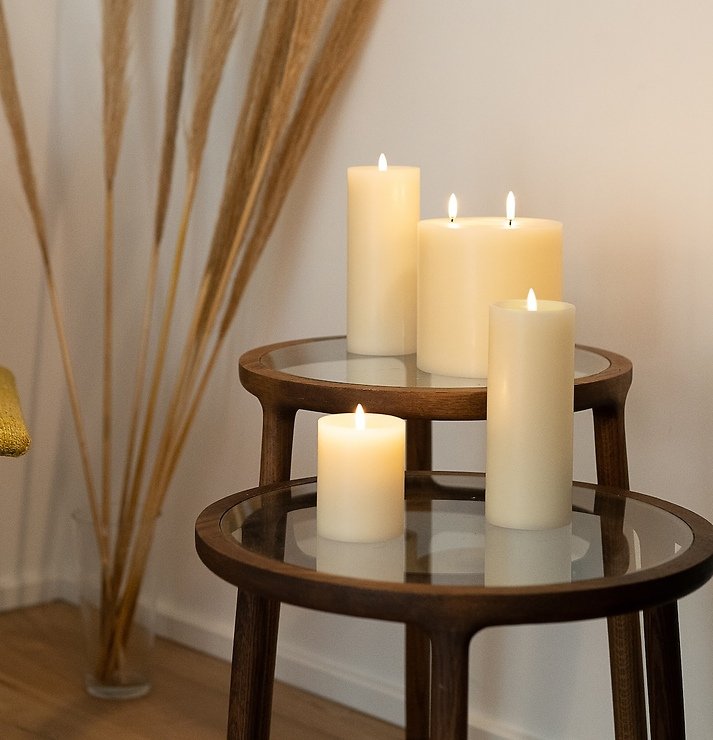 UYUNI Lighting LED Kerze PILLAR tiefer Docht 7,8 x 20 cm ivory