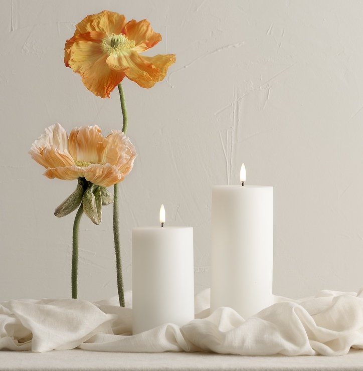 UYUNI Lighting LED Kerze PILLAR 10,1 x 25 cm weiß