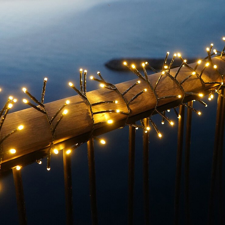 Sirius LED Lichterkette Easy-Line Cluster 180 LED warmweiß außen 3,6 m grün