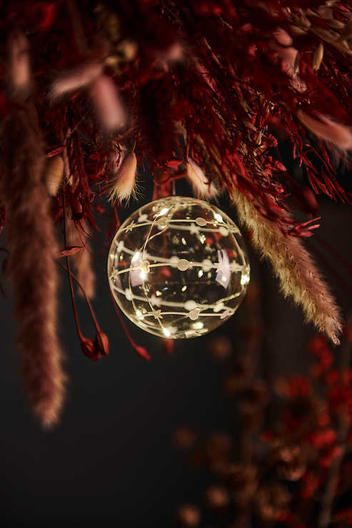Sirius LED Glaskugel Sweet Christmas Ball 8 LED warmweiß 10 cm batteriebetrieben klar