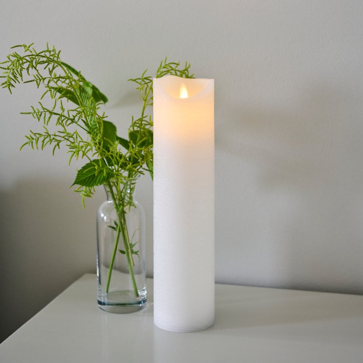 Sirius LED Kerze Sara 7,5 x 30 cm wiederaufladbar weiß