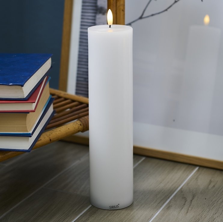 Sirius LED Kerze Sille 7,5 x 30 cm weiß
