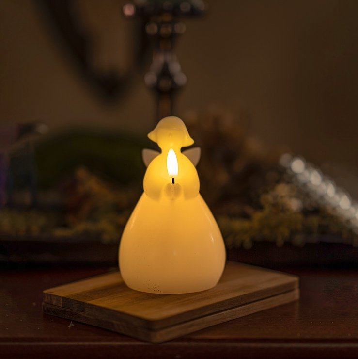 Sirius LED Kerze Engel Lucia 1 LED 15cm Wachs weiß