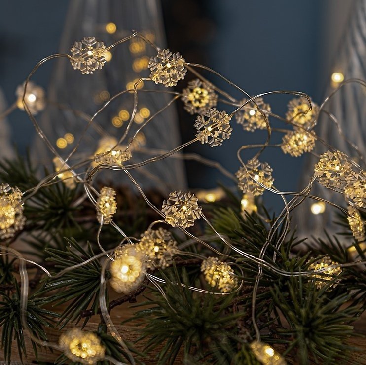 Sirius Lichterkette Nynne Snowflake 40 LED warmweiß innen 3,9 m batteriebetrieben transparent