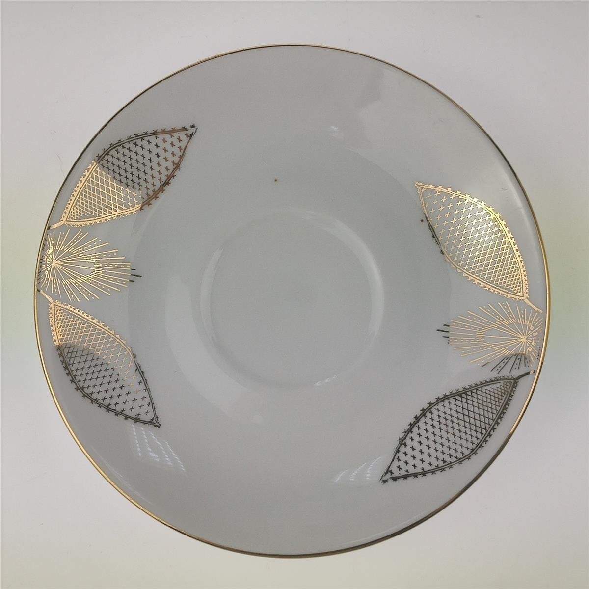 Untertasse für Kaffee Goldrand Golddekor Winterling Kirchenlamitz Unbestimmten Formen Blumendekor Blumen gebraucht - gut