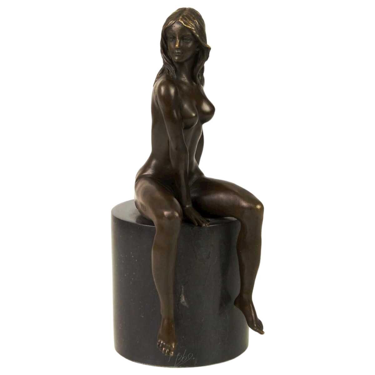 Bronzeskulptur Bronzefigur Erotik Frau Sitzend Hockt