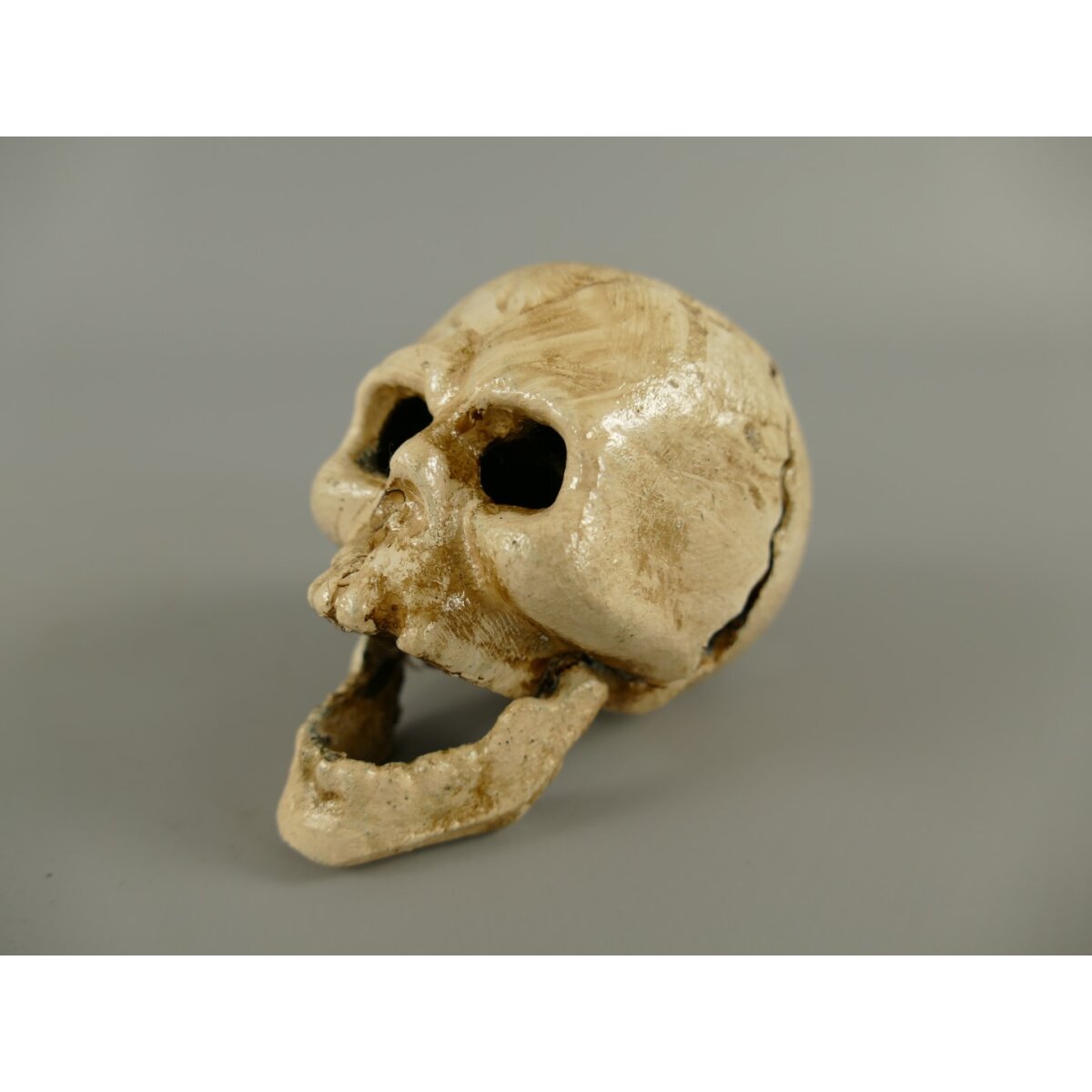 Totenkopf Flaschenöffner Eisen weiß H.5x7cm