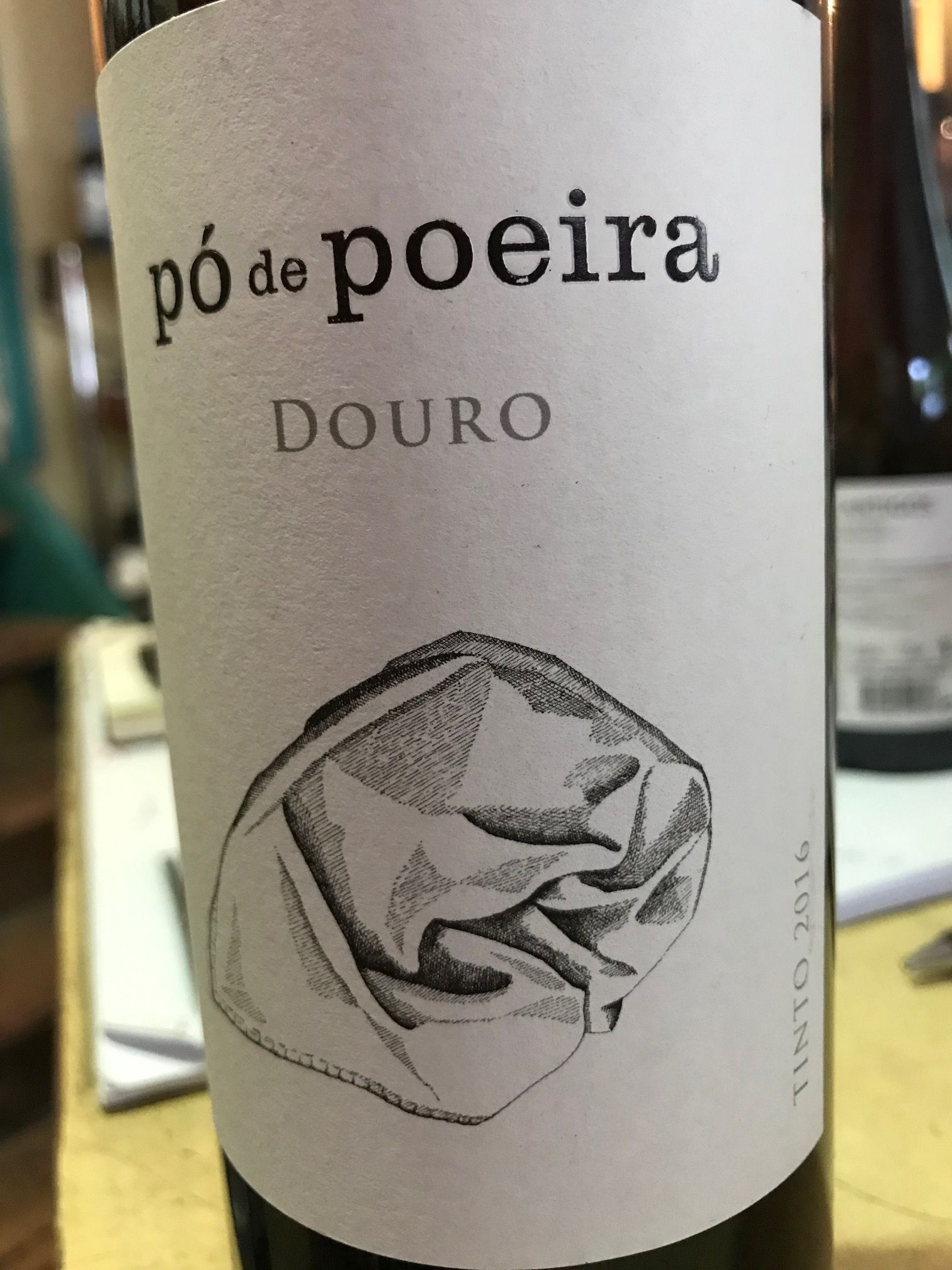 Po de Poeira Rotwein Magnum 2020