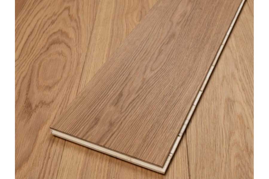 Premium Parkett, Landhausdiele Eiche, Select Sortierung, gebürstet matt lackiert, 14 mm (S) x 190 mm (B) x 1900 mm (L), Nut- und Feder Verbindung (2,88 m² pro Paket)