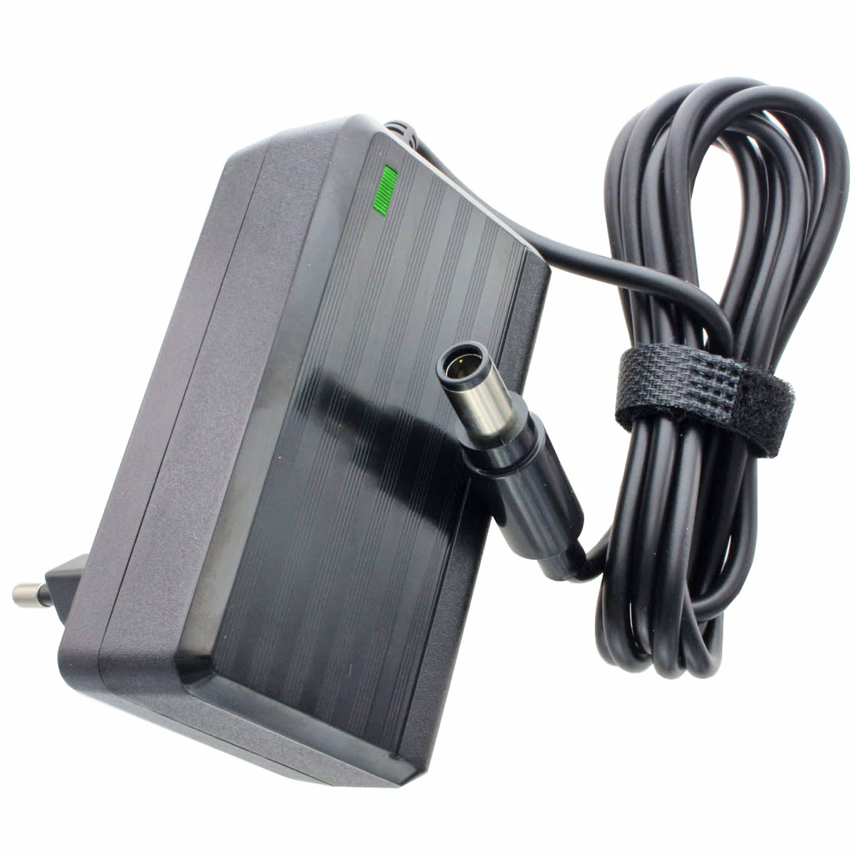 Netzteil passend für Dyson DC30, DC31, DC34, DC35, DC36, DC43, DC44, DC45, DC56, DC57 100-240 Volt, mit Ladestandanzeige