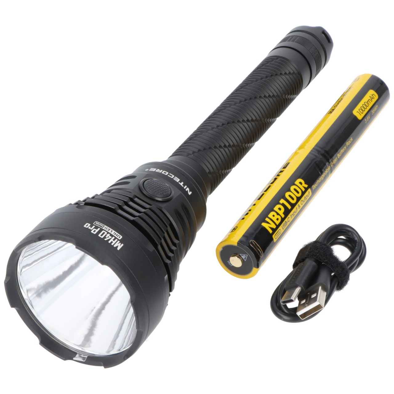 Nitecore MH40 PRO LED-Taschenlampe mit enormer Reichweite bis zu 1300 Meter, UHi LED, 3500 Lumen, inkl. Akkupack und taktisches Zubehör