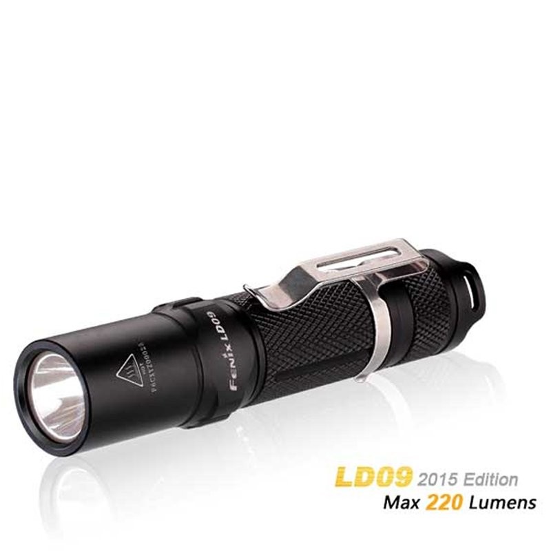 Fenix LD09 Cree XP-E2 (R3) LED Taschenlampe, Version 2015 mit bis zu 220 Lumen