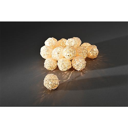 LED Dekolichterkette 16 LED warmweiß 3151-103 Kugeln aus geflochtenen Zweigen